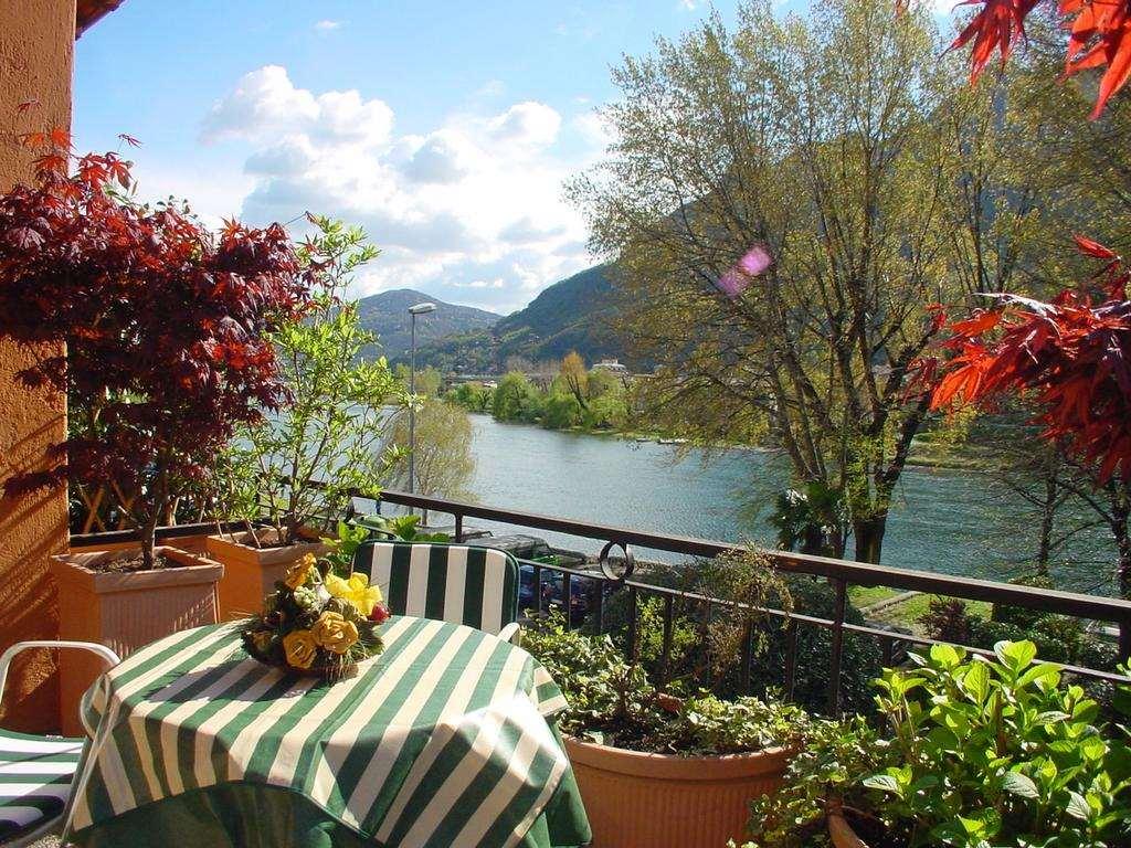 Hotel Don Abbondio Lecco Habitación foto